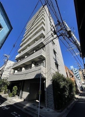 プレール・ドゥーク西大島駅前