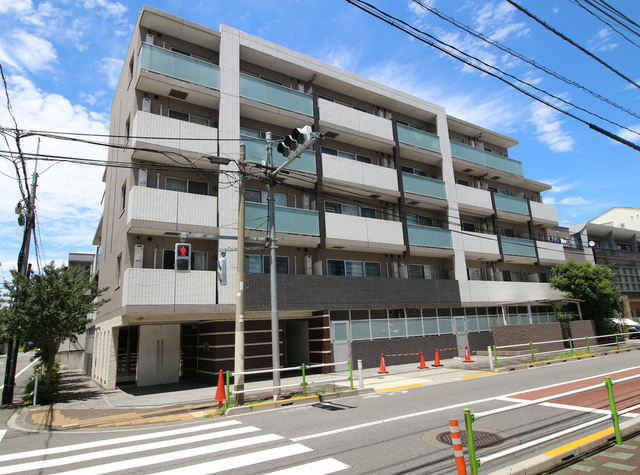プレール・ドゥーク志村坂上
